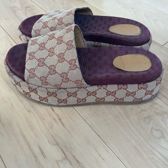 Gucci Angelina Slides size 38.5 authenticity guaranteed - Picture 3 of 10